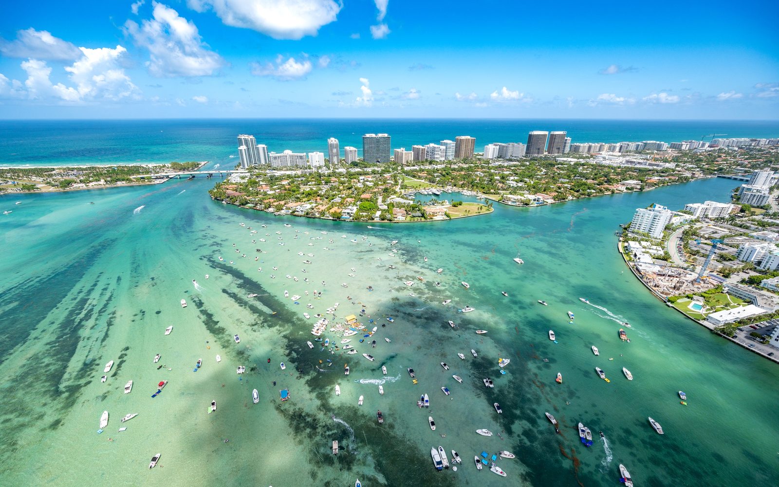 Helicopter tour over Miami by Suave Lifestyle Concierge photo 6