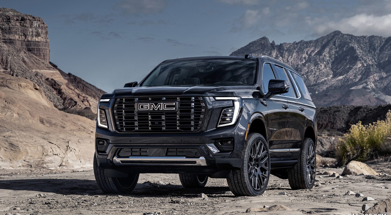 GMC Yukon Denali chauffeur SUV by Suave Lifestyle Concierge