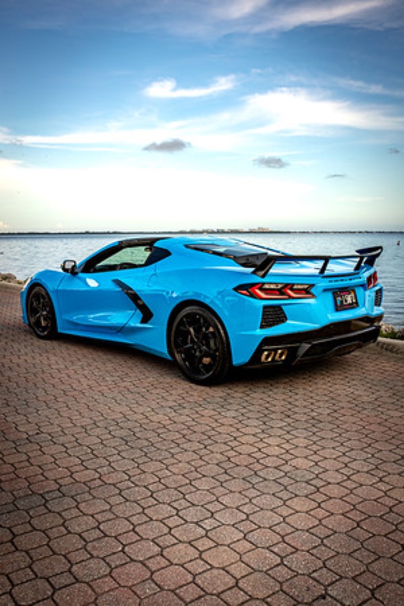 Corvette C8 photo 2