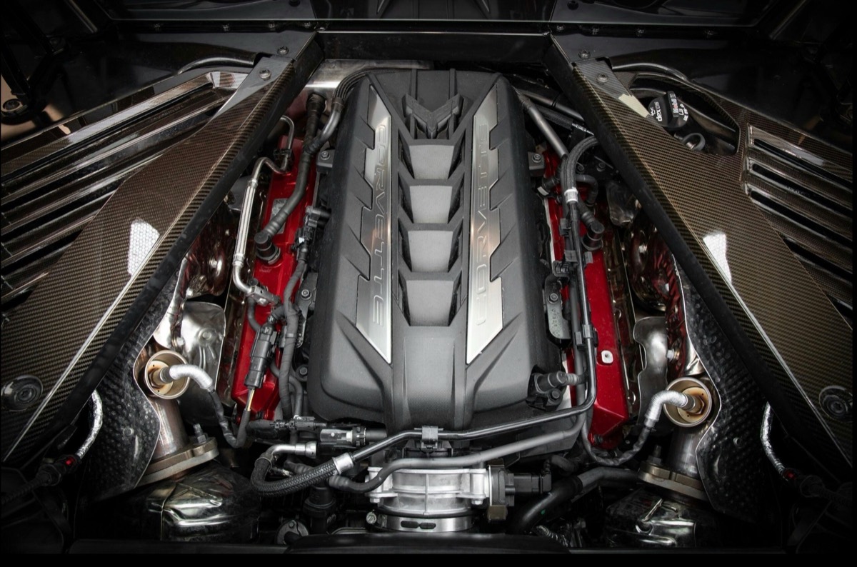 Corvette C8 photo 5