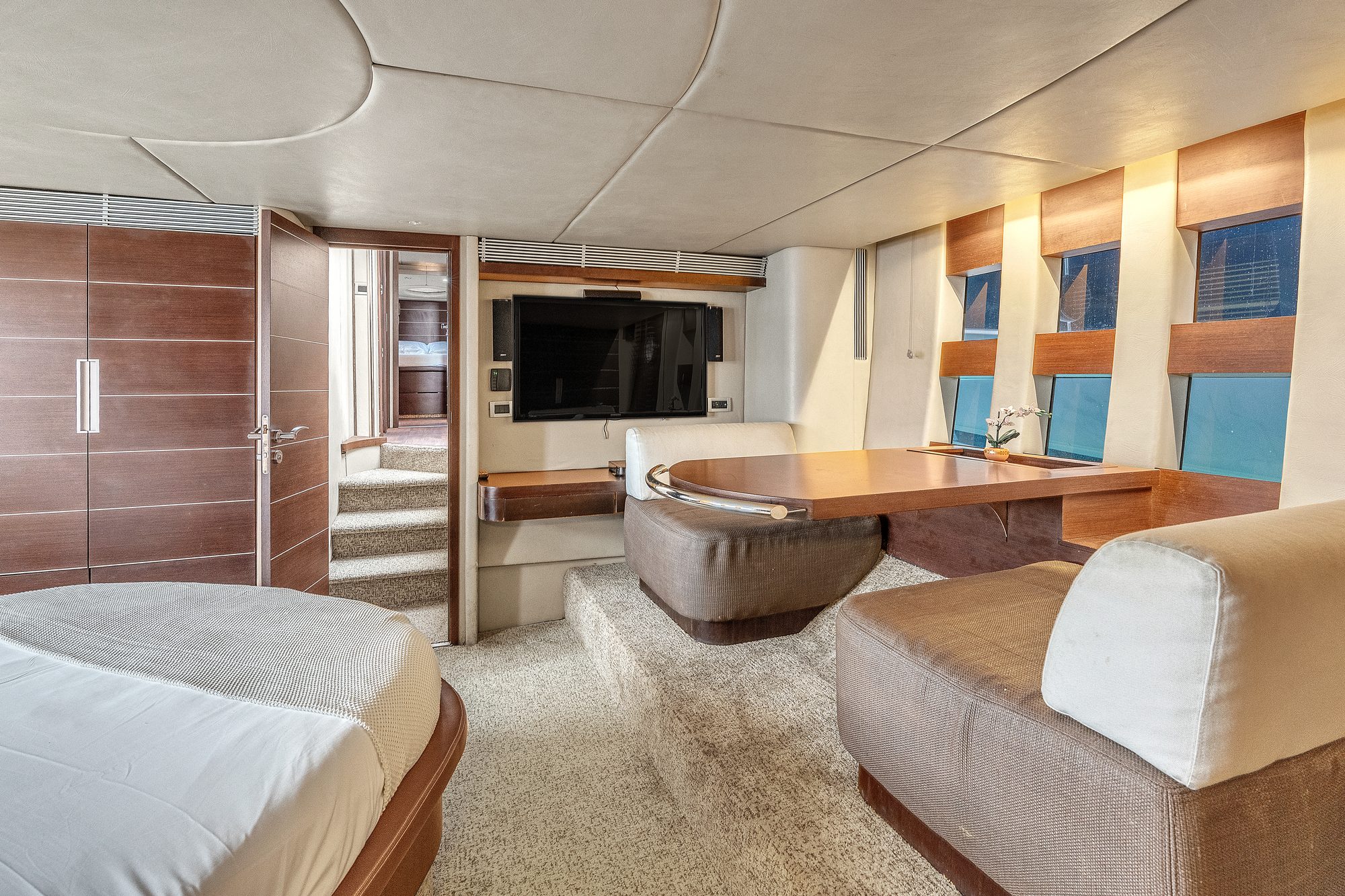 Yacht Charter ~ 68 Foot Azimut "Tranquilo" by Suave Lifestyle Concierge photo 5