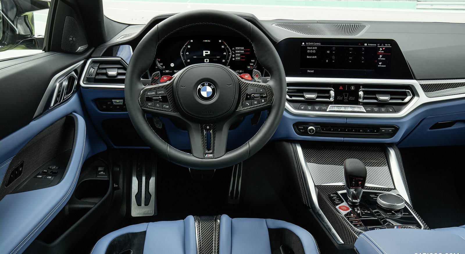 BMW M4 Competition rental in Miami by Suave Lifestyle Concierge photo 7