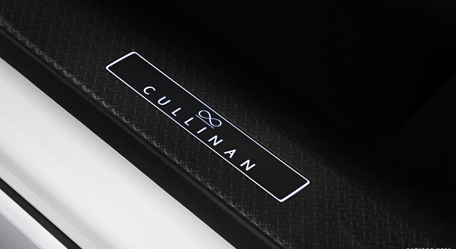 Rolls-Royce Cullinan photo 4