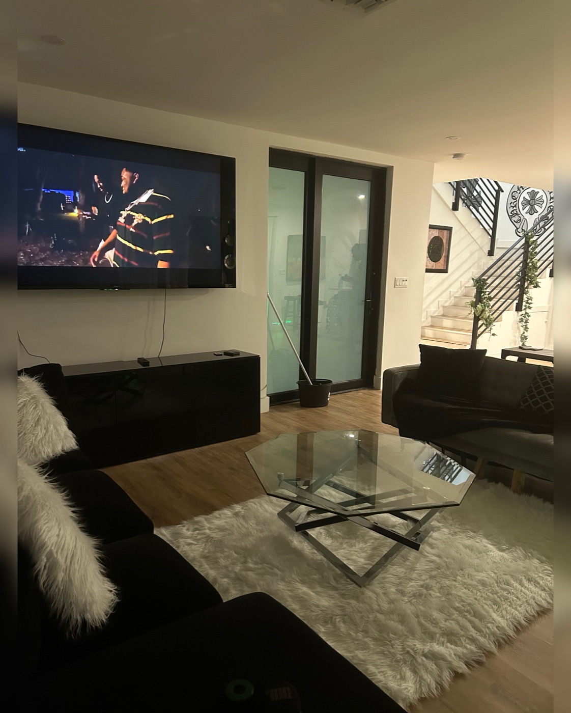 Wynwood Vice villa lounge with large TV and modern furnishings