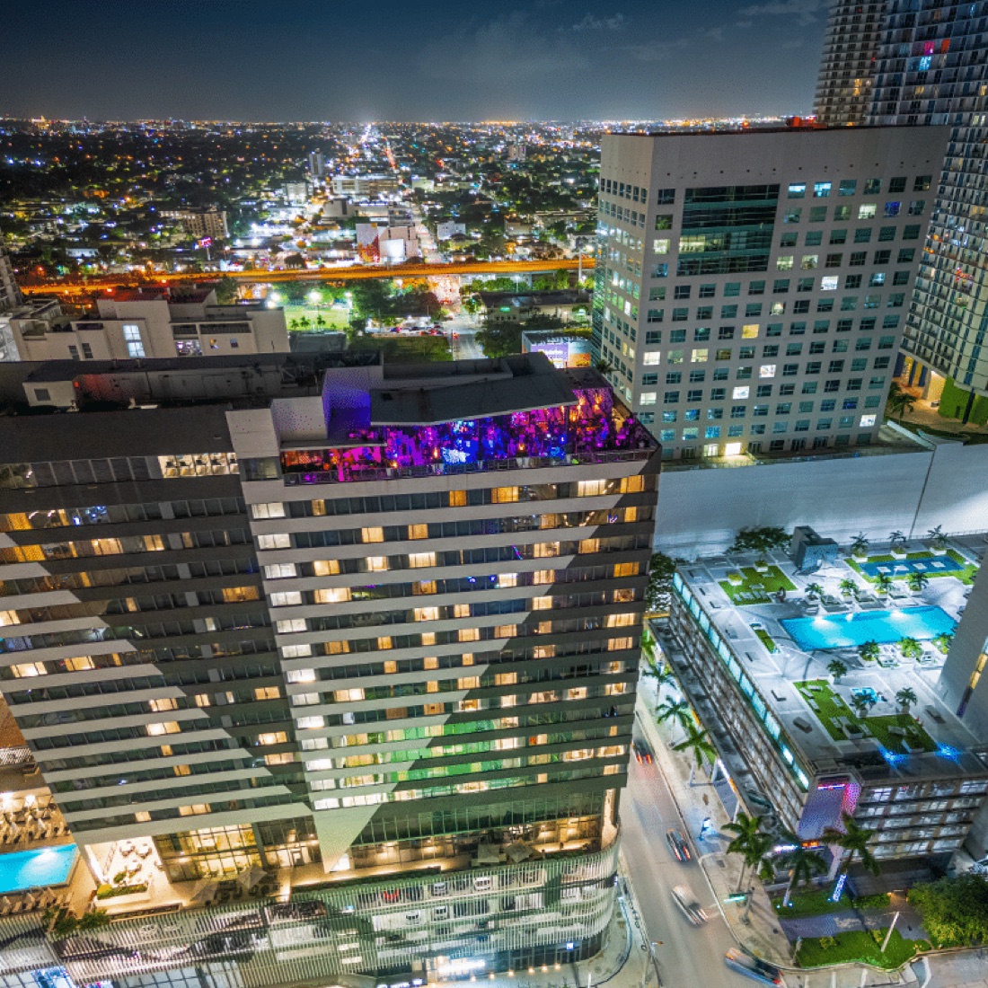 Rosa Sky Roof Top Miami